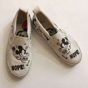 🌻Zara slip on graphic sneakers for girl